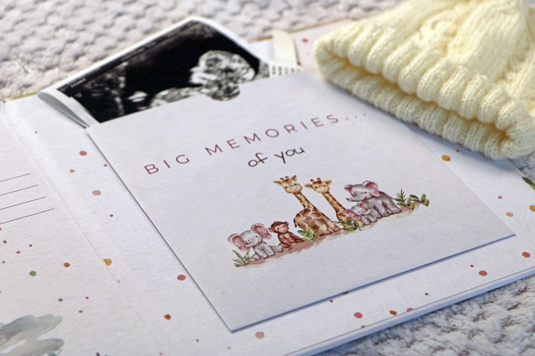 Little Paws Big Memories ABC Animals baby handprint and footprint keepsake memory book. Newborn baby gift idea, baby shower gift idea. Christening present. Baby scan photo and newborn baby hat.